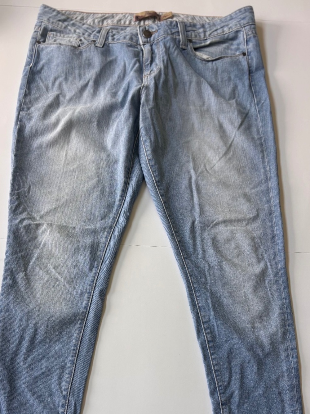 Paige Skyline Skinny Jeans Size 32 Light Wash Premium Denim